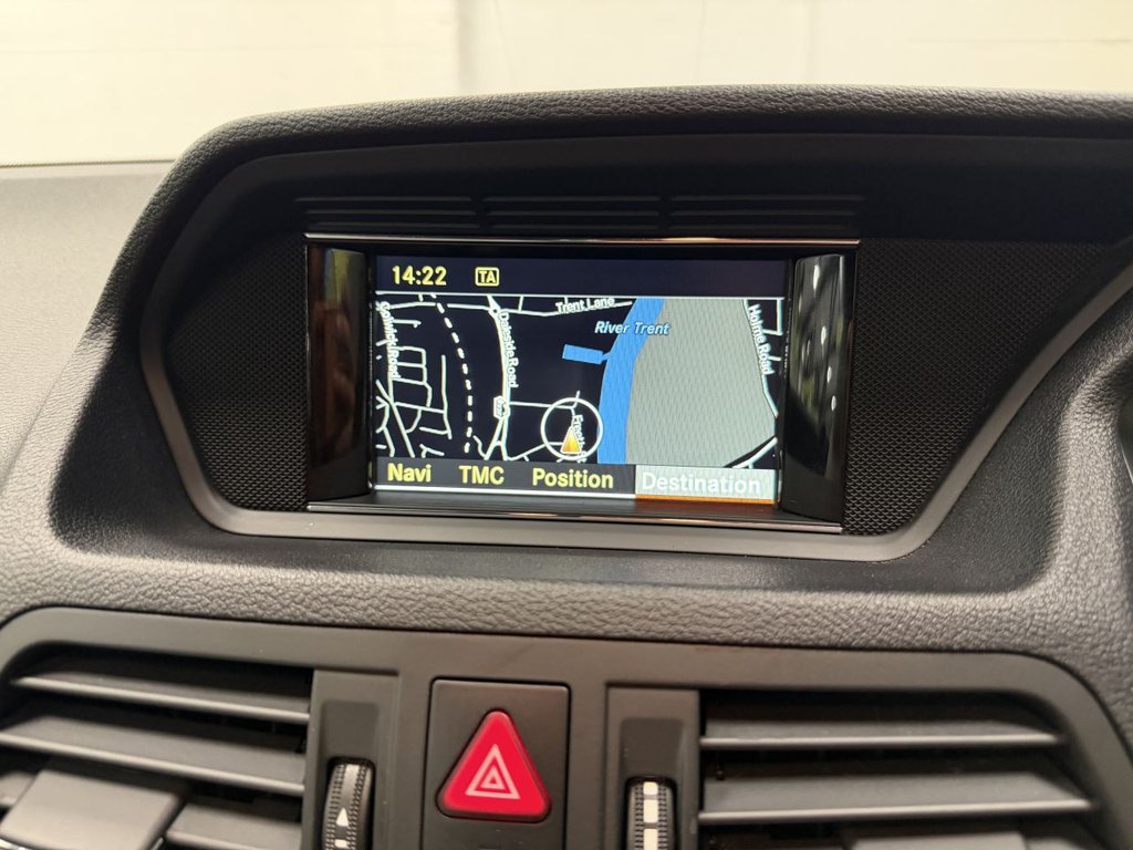 Used Mercedes-Benz E Class 2011 for sale - 78166866: Photo 34