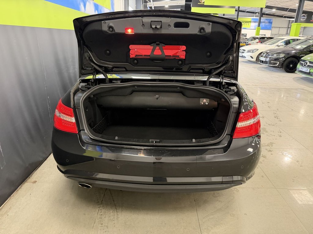 Used Mercedes-Benz E Class 2011 for sale - 78166866: Photo 6