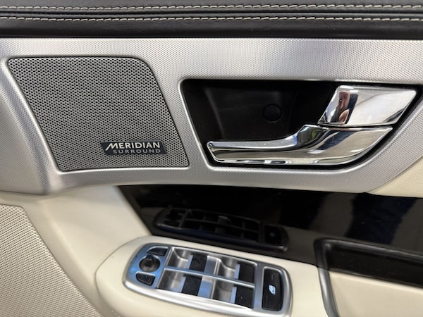 Used Jaguar XF 2012 for sale - 76323562: Photo 15
