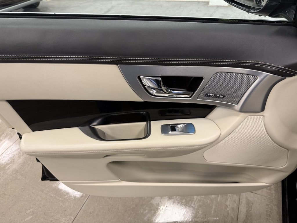 Used Jaguar XF 2012 for sale - 76323562: Photo 34