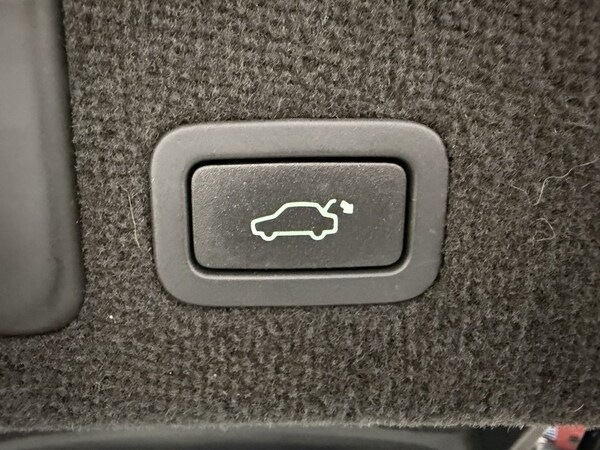 Used Jaguar XF 2012 for sale - 76323562: Photo 50