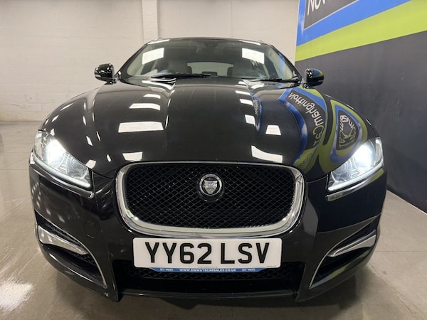 Used Jaguar XF 2012 for sale - 76323562: Photo 8