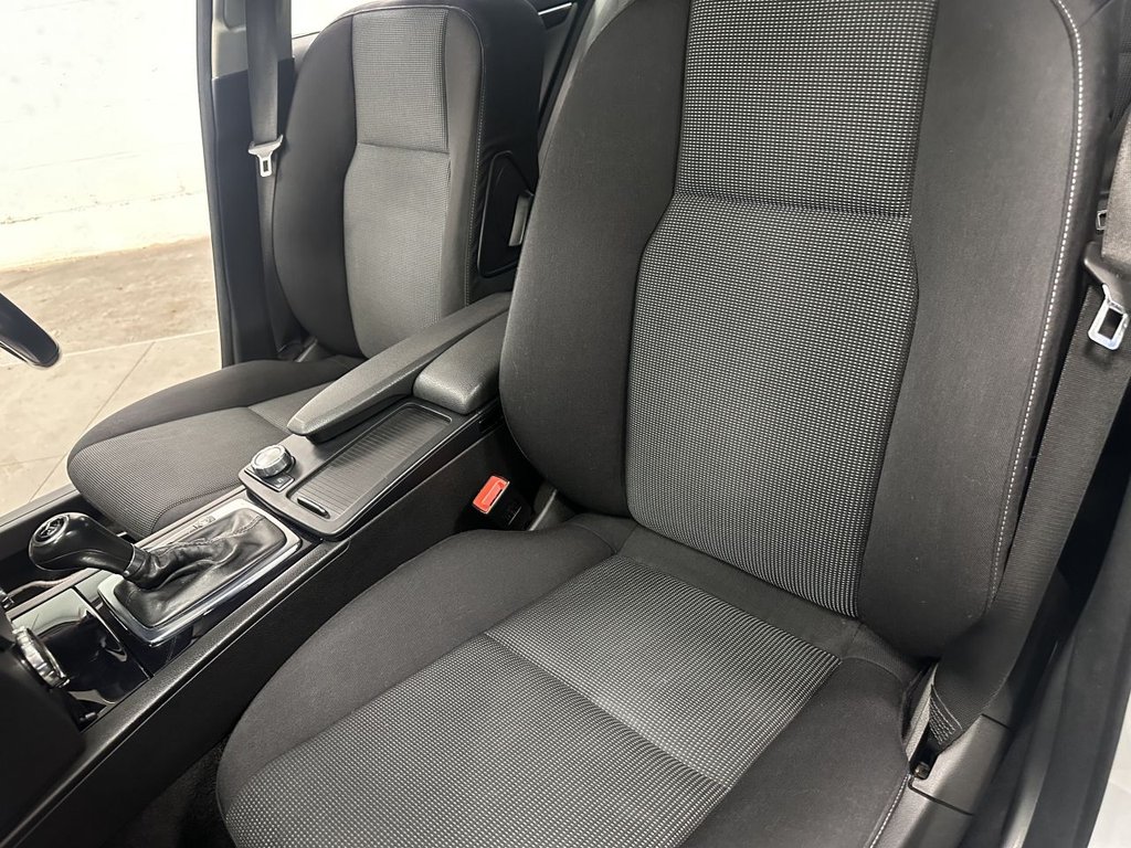 Used Mercedes-Benz C Class 2012 for sale - 78200309: Photo 37