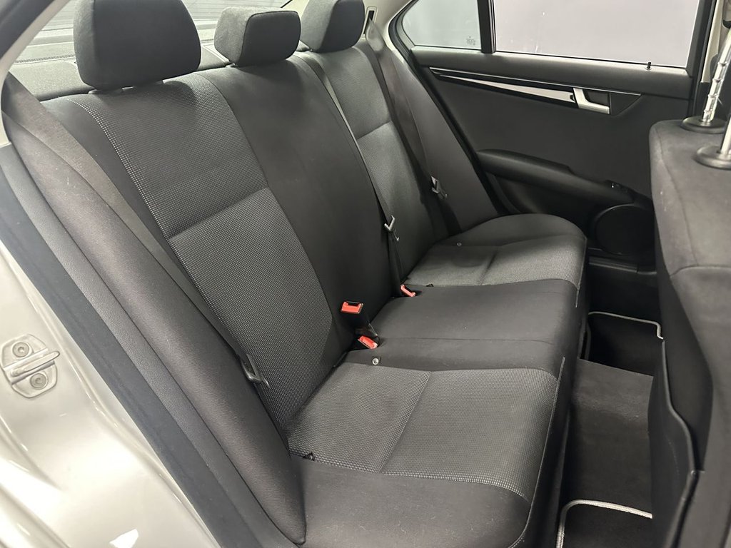 Used Mercedes-Benz C Class 2012 for sale - 78200309: Photo 42