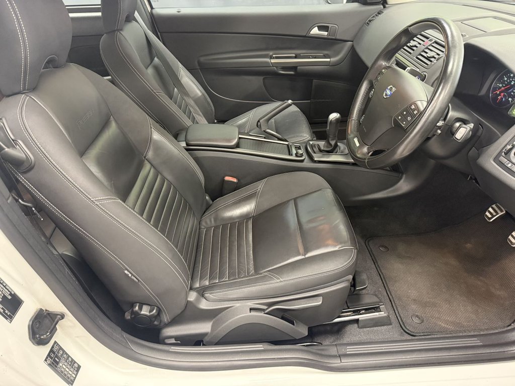 Used Volvo C30 2013 for sale - 76797960: Photo 14