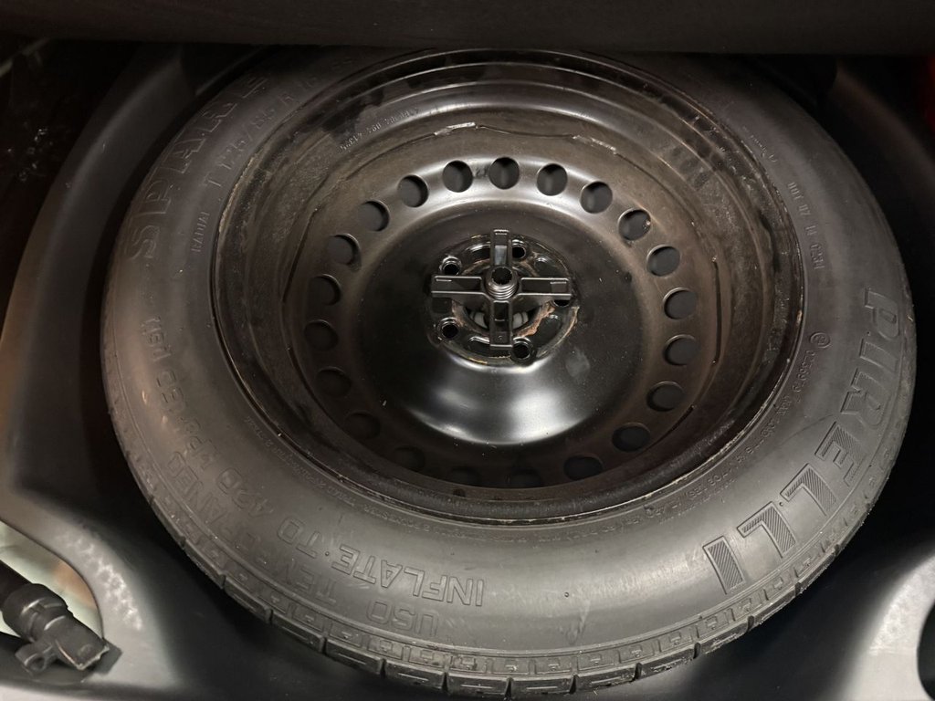 Used Volvo C30 2013 for sale - 76797960: Photo 37