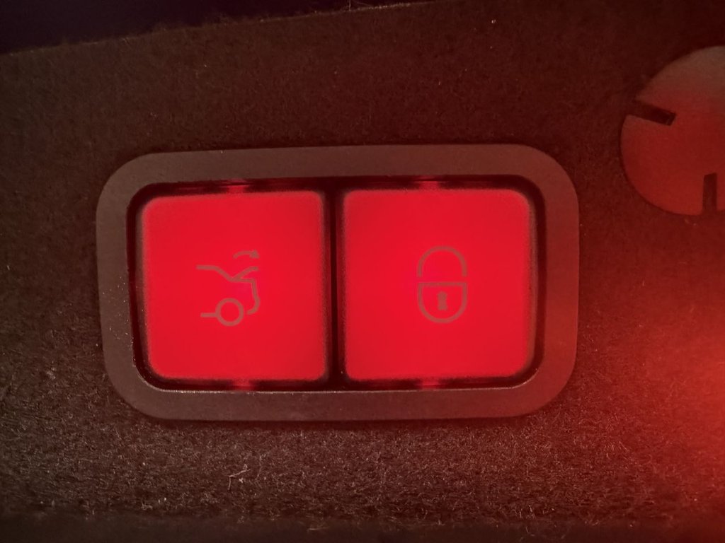 Used Mercedes-Benz C Class 2017 for sale - 76962372: Photo 48