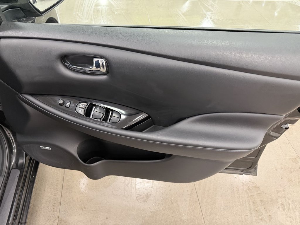 Used Nissan Leaf 2015 for sale - 77507850: Photo 13