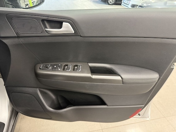 Used Kia Sportage 2016 for sale - 76223689: Photo 14
