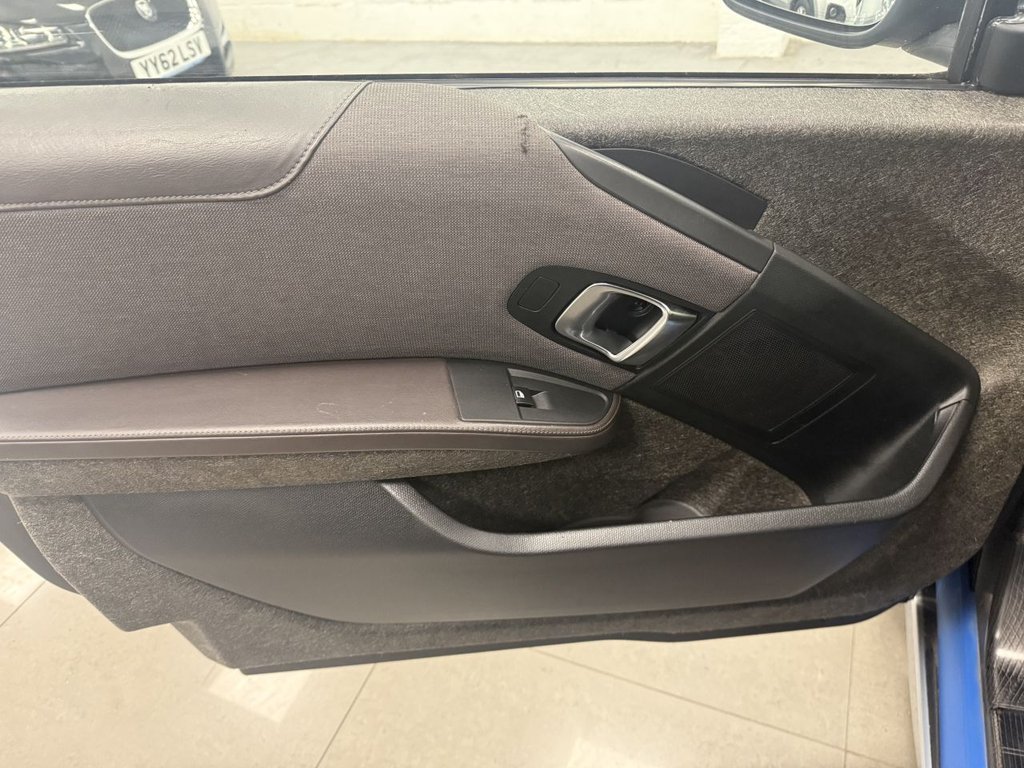 Used BMW i3 2015 for sale - 76417385: Photo 35