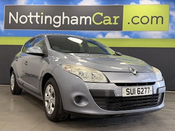 Used Renault Megane 2010 for sale - 79481915: Photo