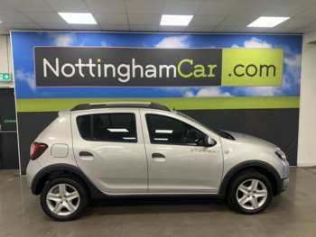 Used Dacia Sandero Stepway 2015 for sale - 74876745: Photo