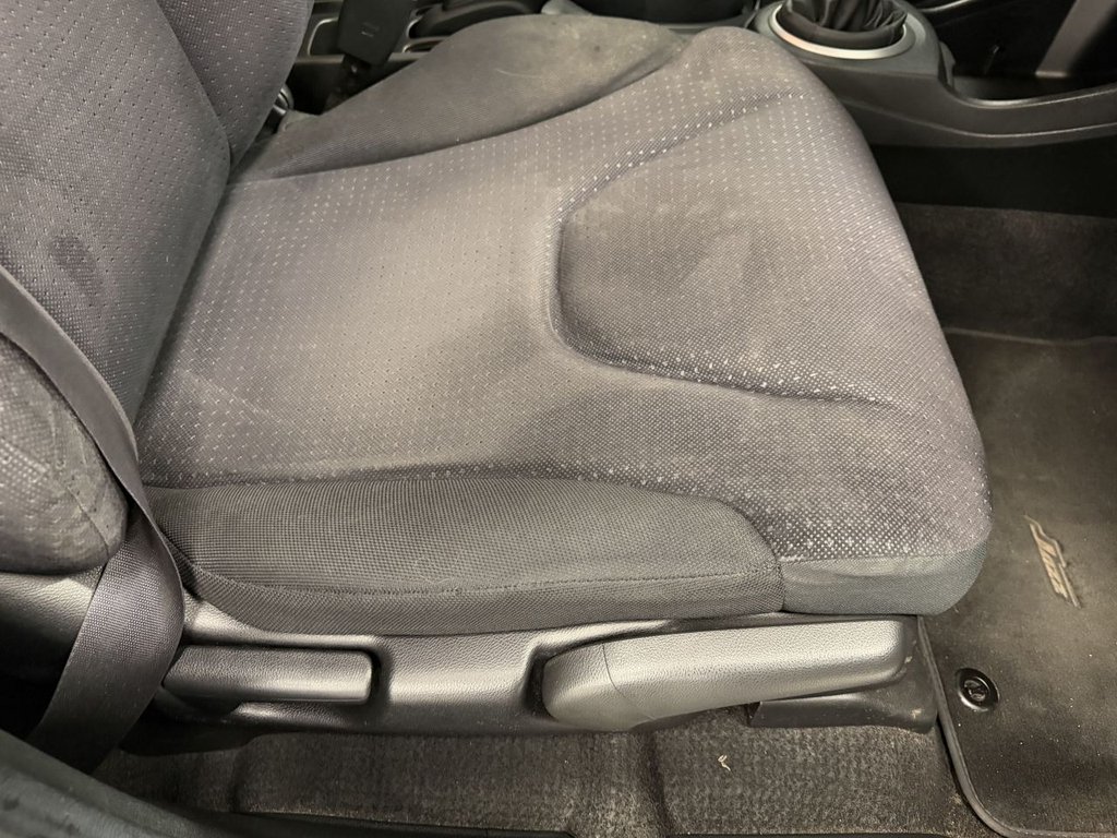 Used Honda Jazz 2010 for sale - 77890978: Photo 19