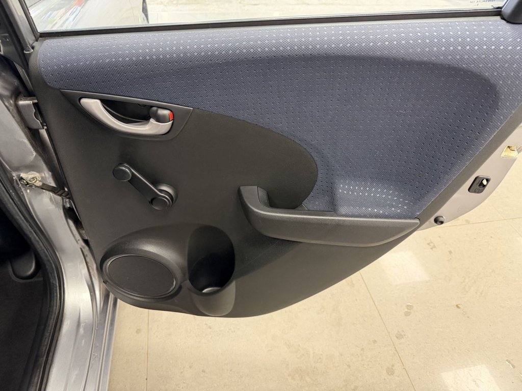 Used Honda Jazz 2010 for sale - 77890978: Photo 23