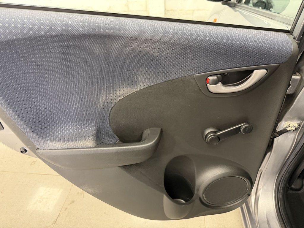 Used Honda Jazz 2010 for sale - 77890978: Photo 32