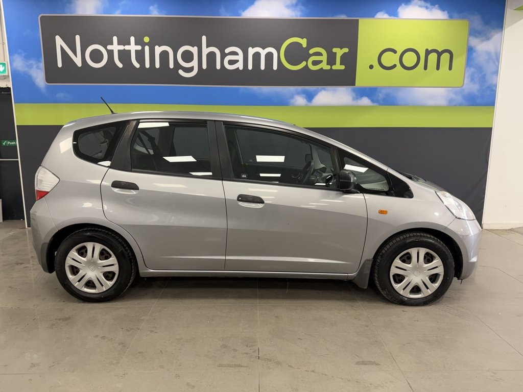 Used Honda Jazz 2010 for sale - 77890978: Photo 4