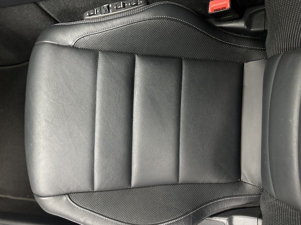 Used Mercedes-Benz E Class 2014 for sale - 76454247: Photo 35