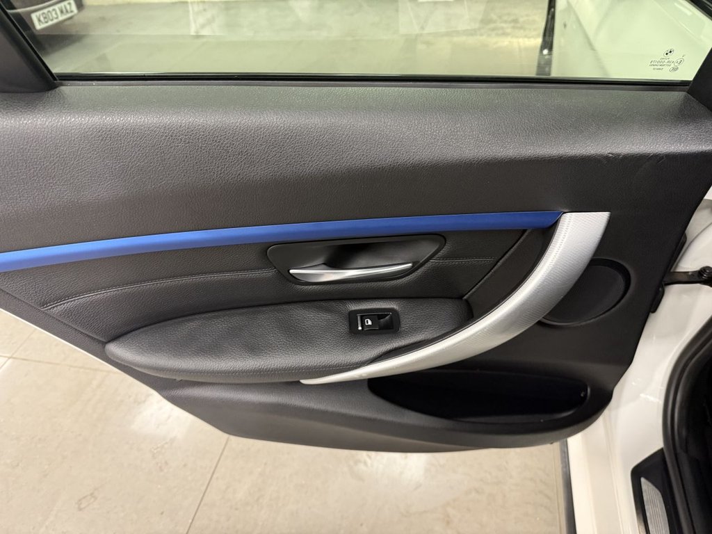 Used BMW 3 Series 2015 for sale - 76768357: Photo 37