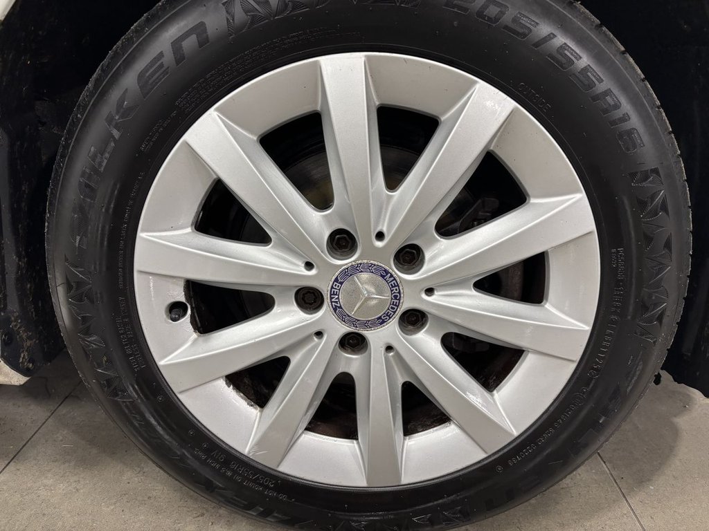 Used Mercedes-Benz A-Class 2013 for sale - 77477468: Photo 34