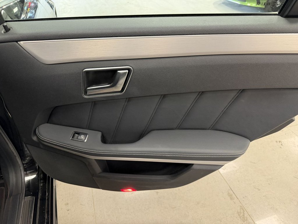 Used Mercedes-Benz E Class 2013 for sale - 78017176: Photo 33