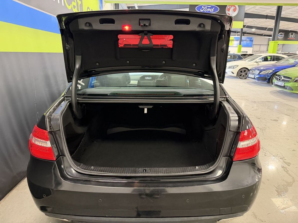 Used Mercedes-Benz E Class 2013 for sale - 78017176: Photo 7
