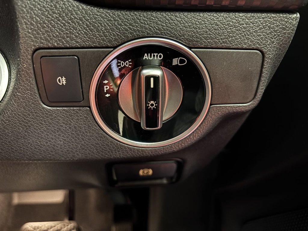 Used Mercedes-Benz A-Class 2017 for sale - 77534867: Photo 14