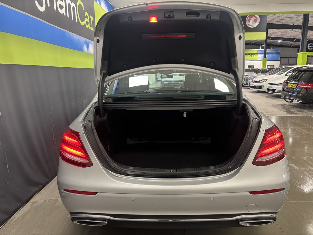 Used Mercedes-Benz E Class 2017 for sale - 77558139: Photo 7