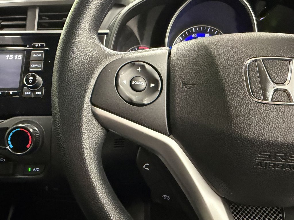 Used Honda Jazz 2015 for sale - 77792085: Photo 17