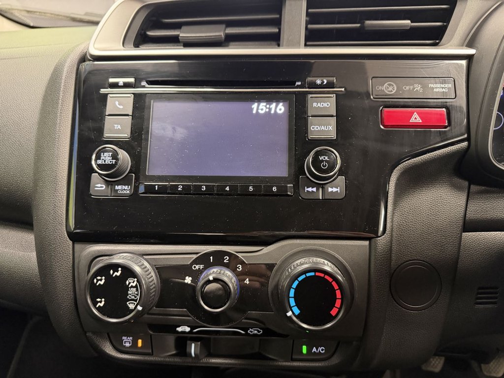 Used Honda Jazz 2015 for sale - 77792085: Photo 23