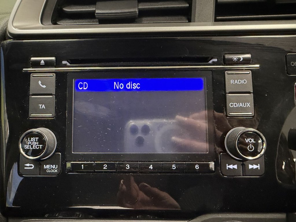 Used Honda Jazz 2015 for sale - 77792085: Photo 26