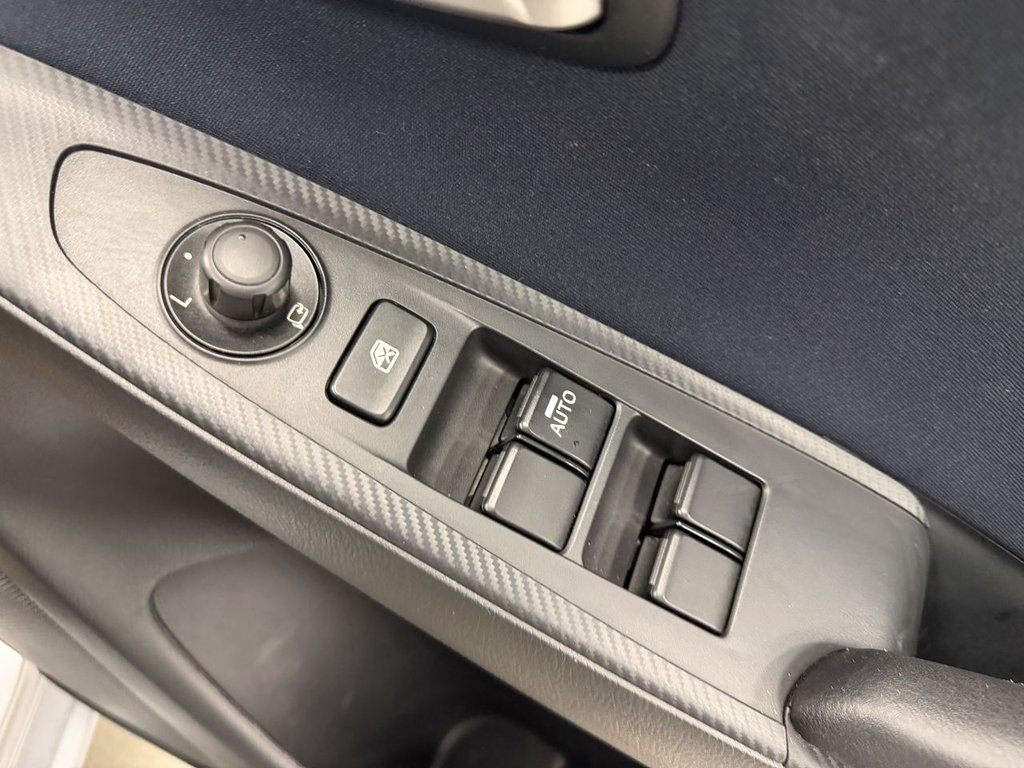 Used Mazda Mazda2 2015 for sale - 78200857: Photo 15