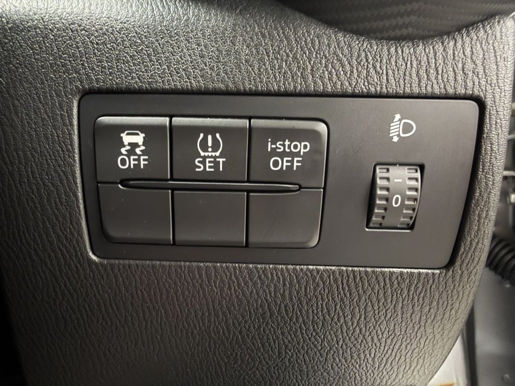 Used Mazda Mazda2 2015 for sale - 78200857: Photo 16