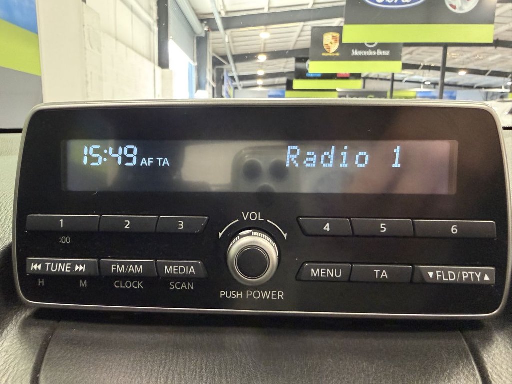 Used Mazda Mazda2 2015 for sale - 78200857: Photo 25