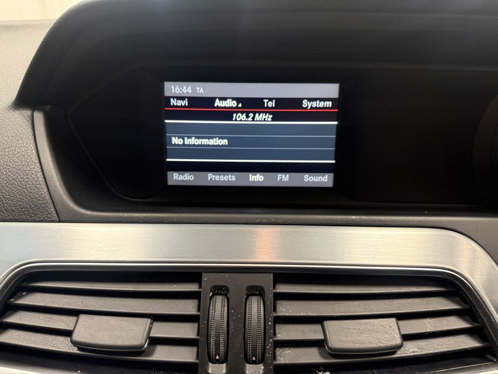 Used Mercedes-Benz C Class 2012 for sale - 77140223: Photo 25