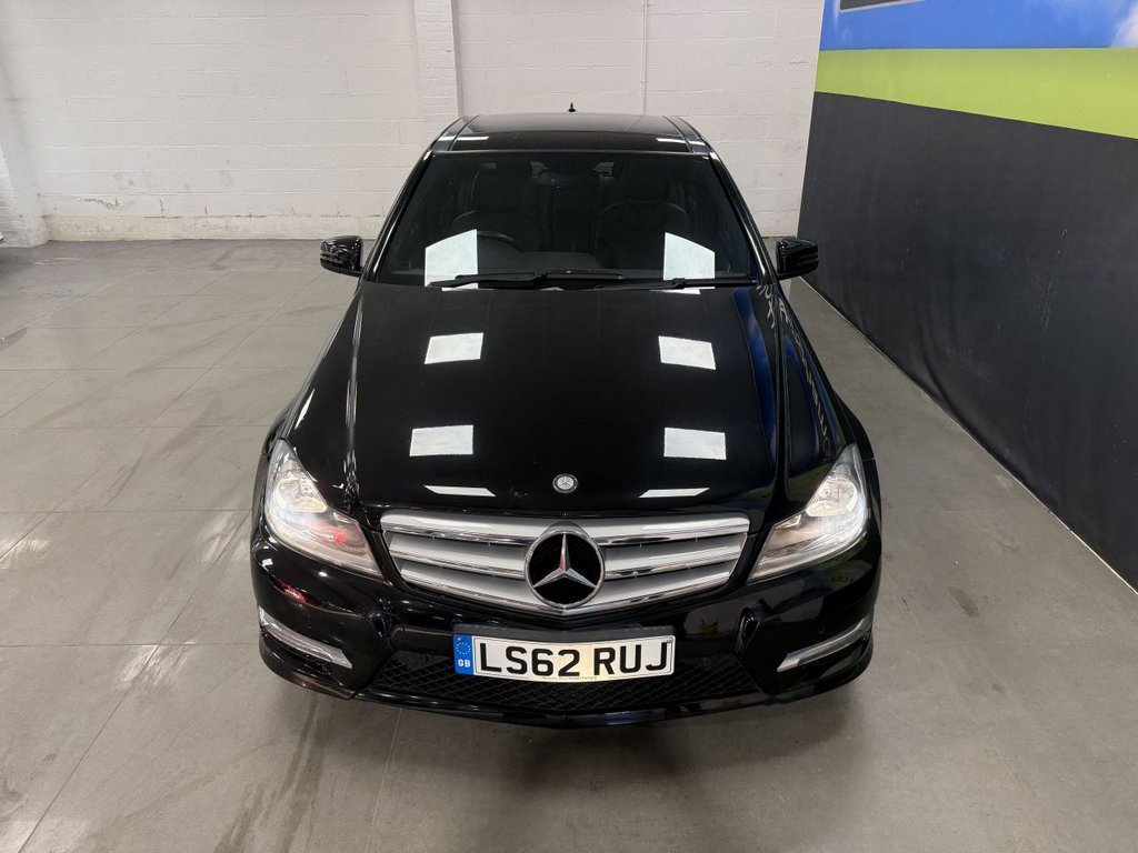 Used Mercedes-Benz C Class 2012 for sale - 77140223: Photo 3