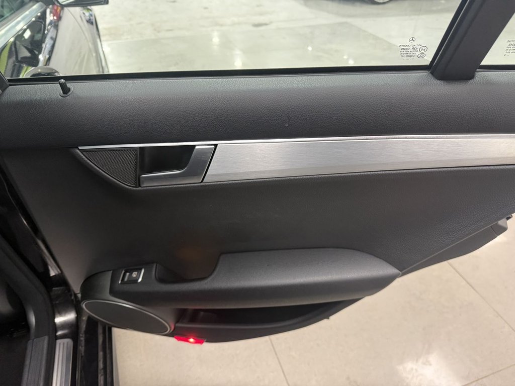 Used Mercedes-Benz C Class 2012 for sale - 77140223: Photo 42