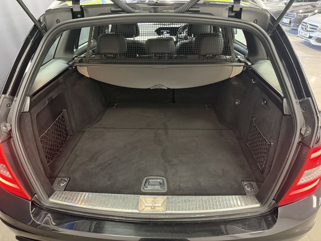 Used Mercedes-Benz C Class 2013 for sale - 77080422: Photo 12