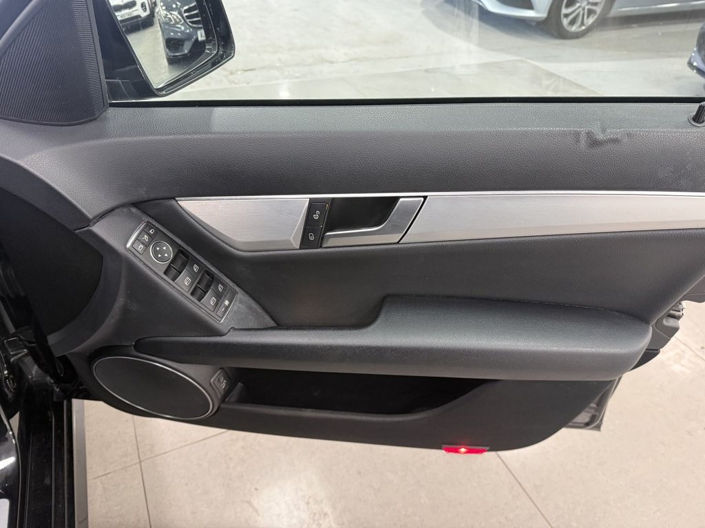 Used Mercedes-Benz C Class 2013 for sale - 77080422: Photo 14