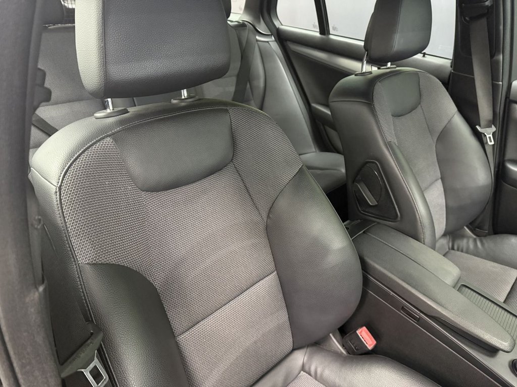 Used Mercedes-Benz C Class 2013 for sale - 77080422: Photo 17