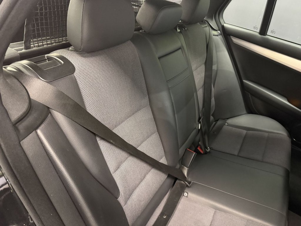 Used Mercedes-Benz C Class 2013 for sale - 77080422: Photo 39