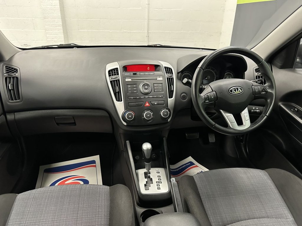Used Kia Ceed 2010 for sale - 76367518: Photo 18