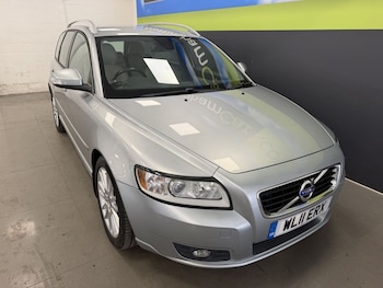 Used Volvo V50 2011 for sale - 79450527: Photo