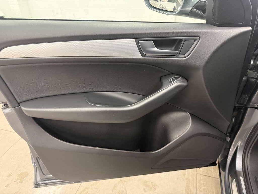 Used Audi Q5 2015 for sale - 76986365: Photo 32