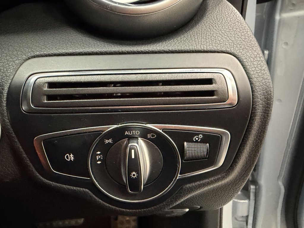 Used Mercedes-Benz C Class 2018 for sale - 77263345: Photo 25