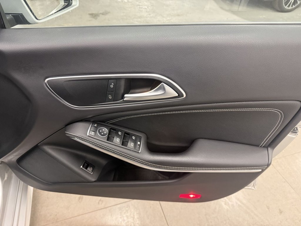 Used Mercedes-Benz CLA 2017 for sale - 76670542: Photo 13