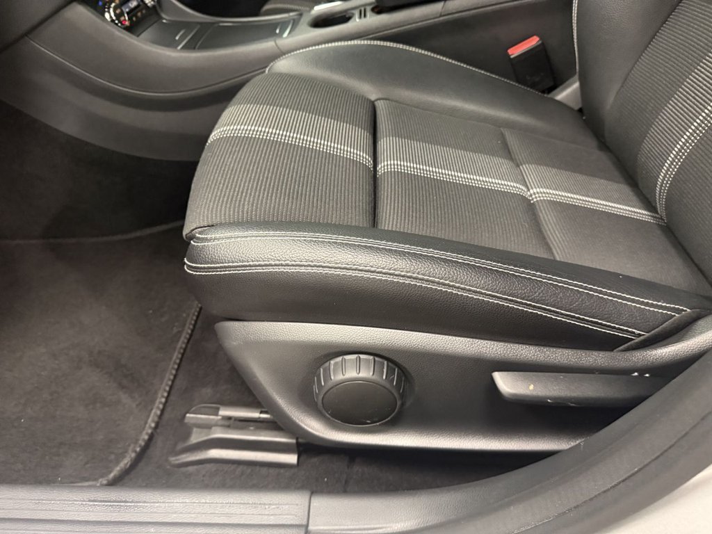 Used Mercedes-Benz CLA 2017 for sale - 76670542: Photo 33