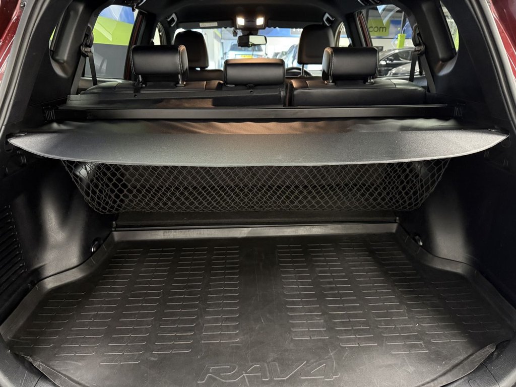 Used Toyota RAV4 2017 for sale - 76439399: Photo 11