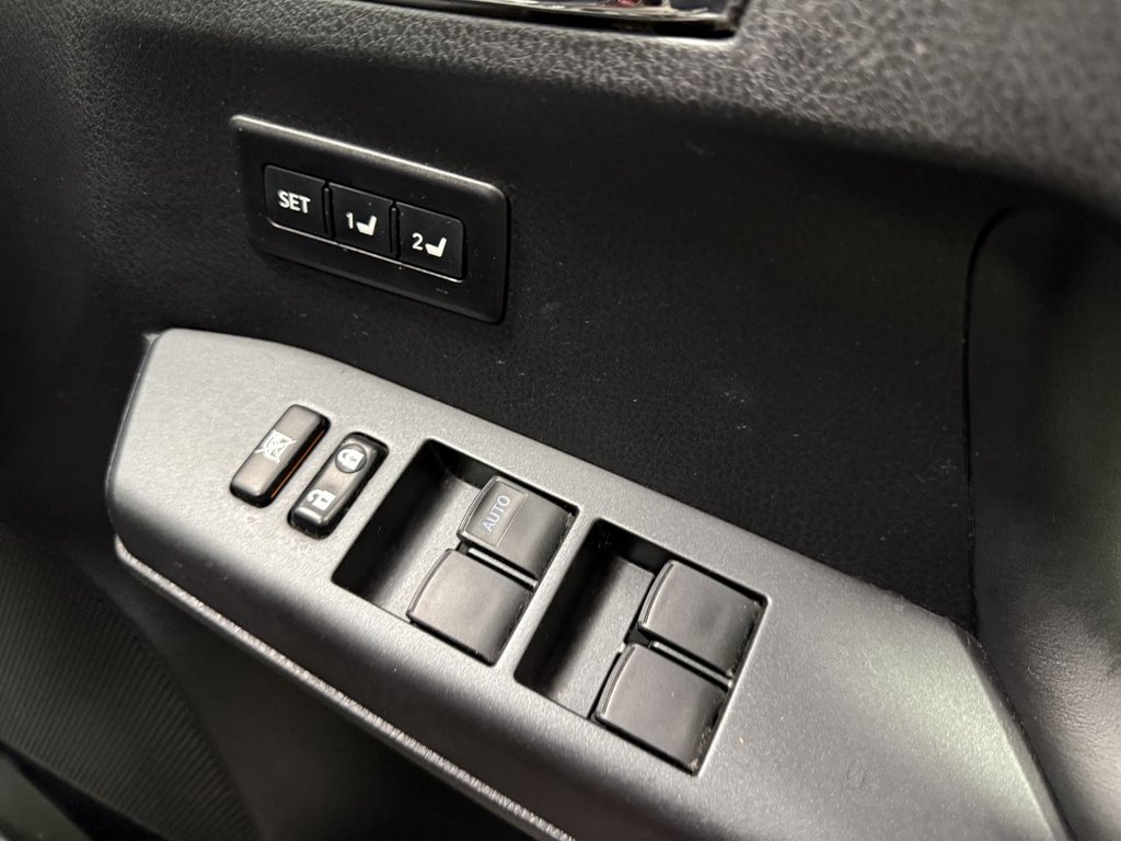 Used Toyota RAV4 2017 for sale - 76439399: Photo 13