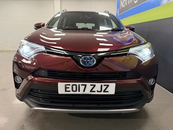 Used Toyota RAV4 2017 for sale - 76439399: Photo