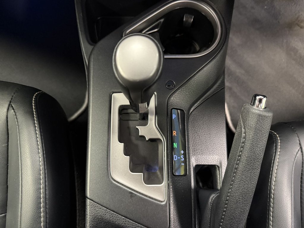 Used Toyota RAV4 2017 for sale - 76439399: Photo 32